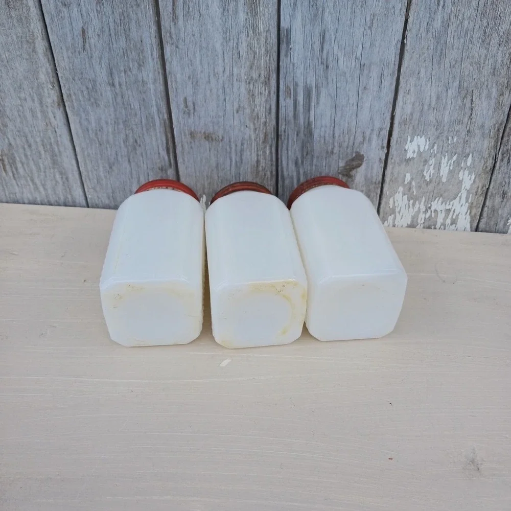 Vintage Milk‎ Glass Spice Shakers Set of 3 White Red Lids Farmhouse